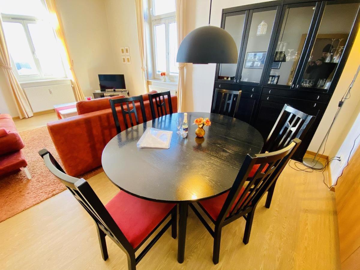 Berringer, Anker, Direkt An Der Promenade Appartement Rostock Buitenkant foto